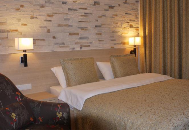 Hotel Pinocchio Pristina Room photo